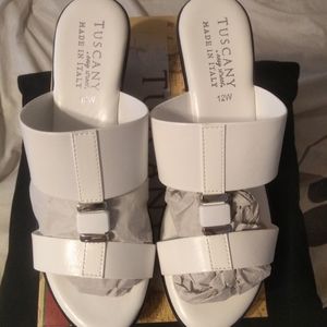 New shoes Tuscany Italy Size 12